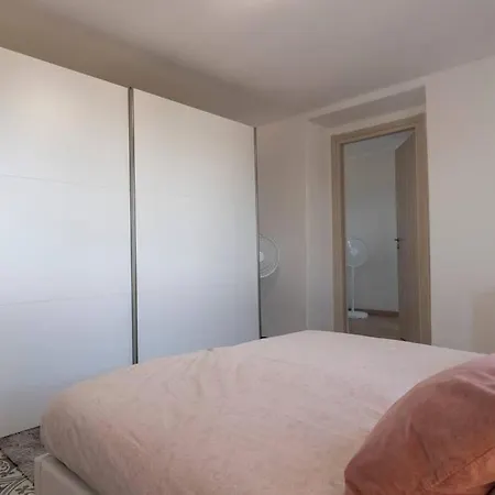 Vicolo Dei Fiori Hébergement de vacances *