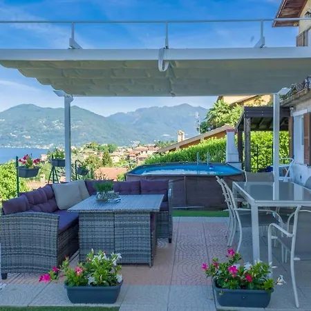 Holiday home Vicolo Dei Fiori Luino