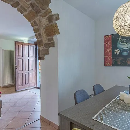 Vicolo Dei Fiori * Luino