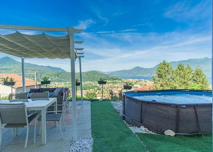 Vicolo Dei Fiori Luino